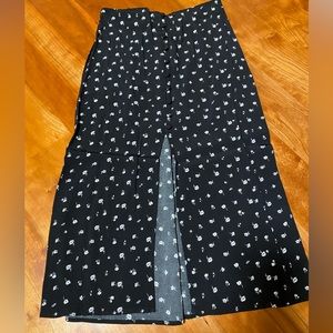 H&M Black Floral Midi Skirt